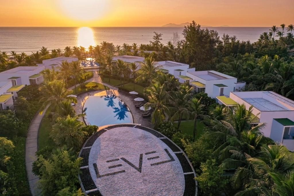 Meliá Danang Beach Resort