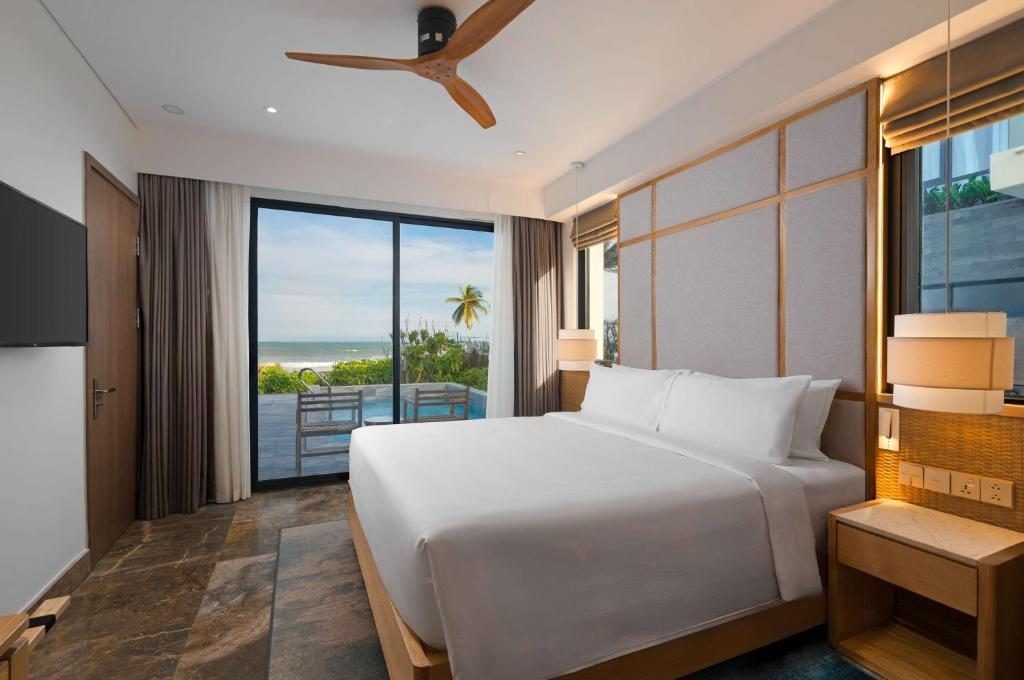 Biệt Thự 3 Phòng Ngủ Có Hồ Bơi – Trước Biển