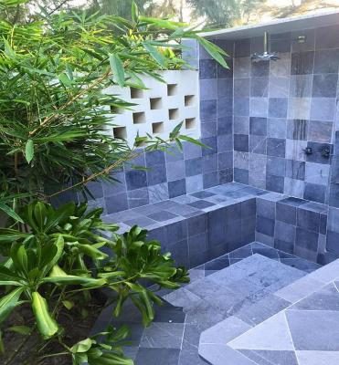 Biệt Thự Nhìn Ra Vườn