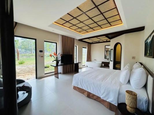 Phòng Có Giường Cỡ King Nhìn Ra Vườn