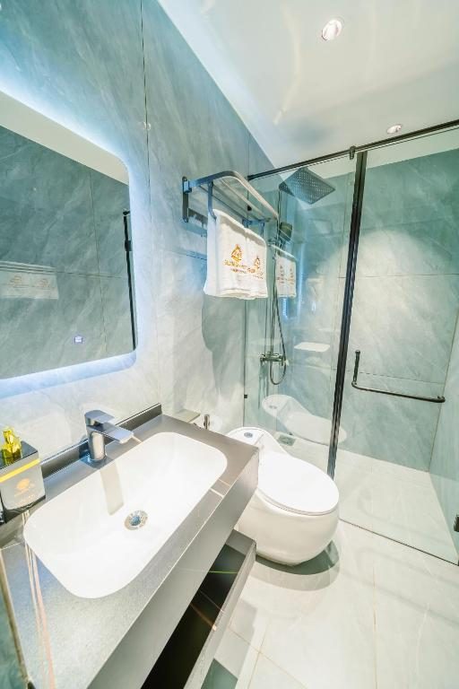 Phòng Deluxe Giường Đôi Có Vòi Sen