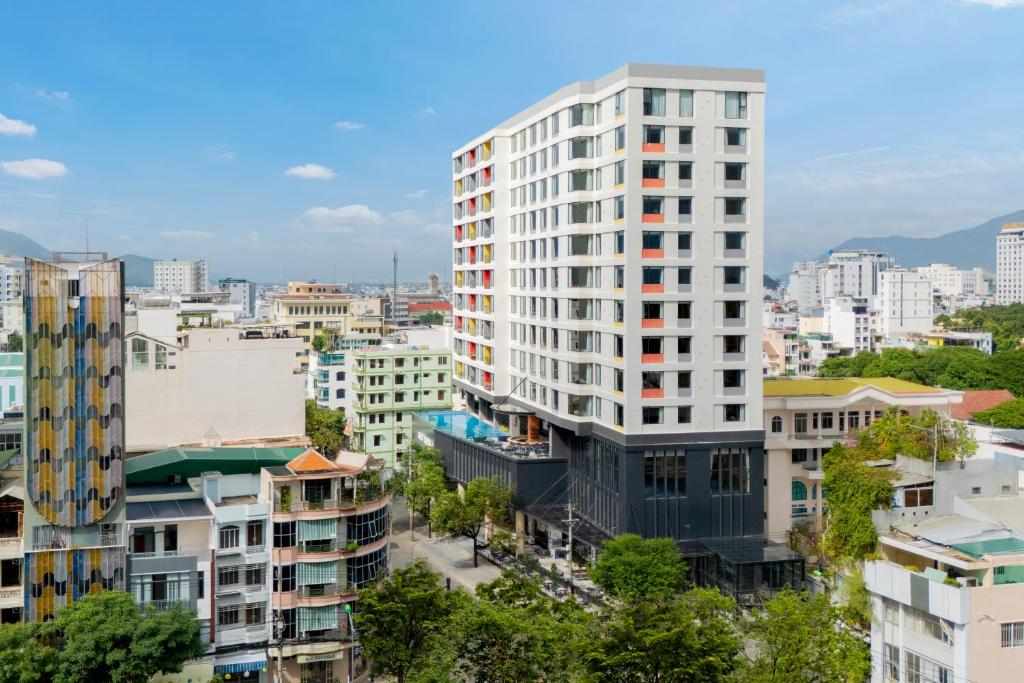 Phòng Deluxe Có Giường Cỡ King Nhìn Ra Thành Phố