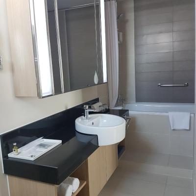 Căn hộ Suite 2 Phòng ngủ (4 Người lớn)