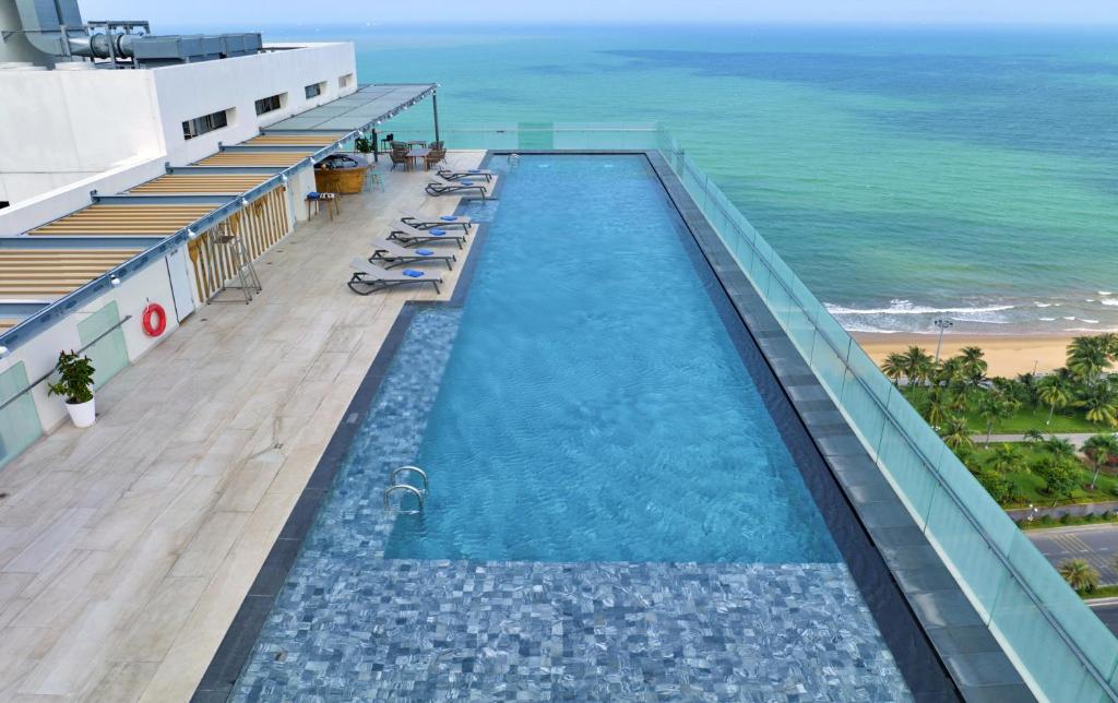 Anya Premier Beachfront Hotel Quy Nhon