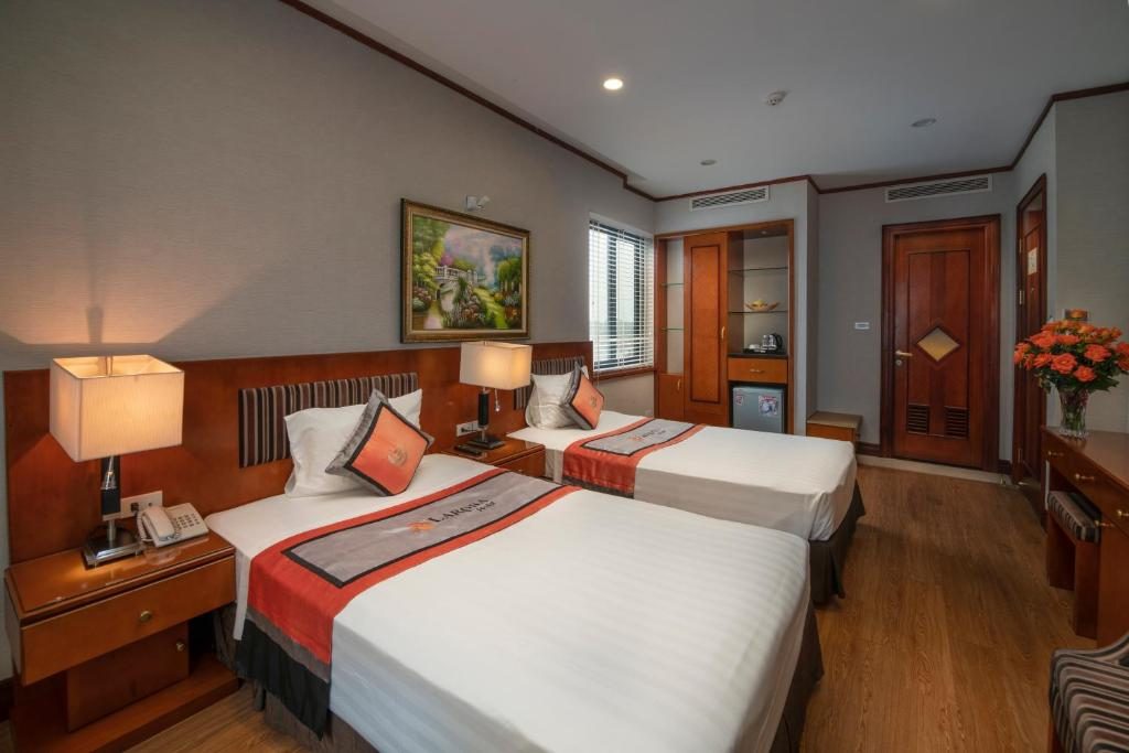 Phòng Deluxe Giường Đôi/2 Giường Đơn Nhìn Ra Thành Phố