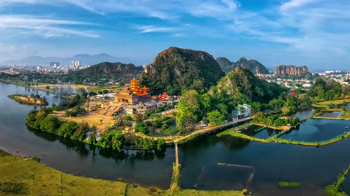 Xe Lửa Miền Trung 3N4Đ: HCM – Đà Nẵng – Hội An – Ngũ Hành Sơn