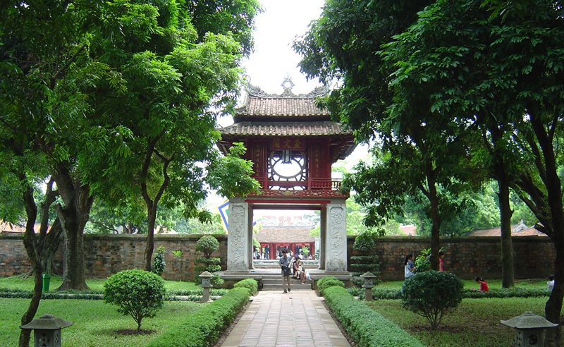 Hà Nội – Nghỉ Dưỡng Du Thuyền Hạ Long Cao Cấp – Ninh Bình – Bái Đính
