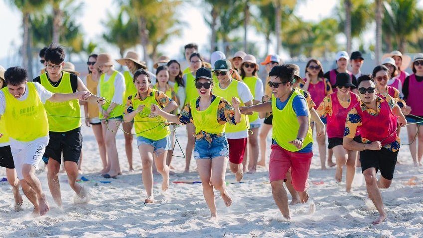 Đoàn – Team Building: Vui chơi tại Biển Hải Tiến 3N2Đ