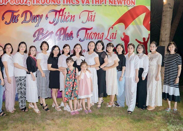 Trường Newton — Teambuilding & Gala — ảnh 2