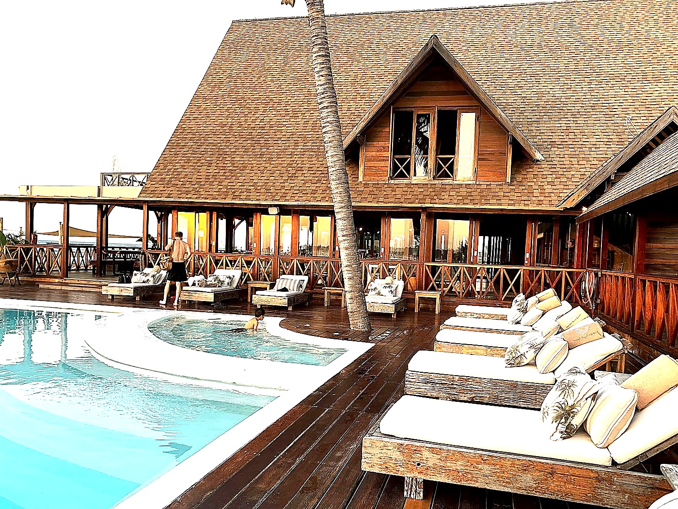 Khách sạn 5*