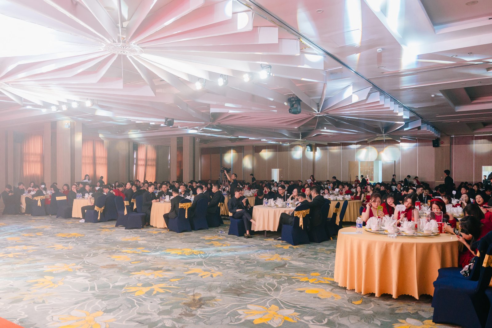VHOMES — Year End Party — ảnh 4