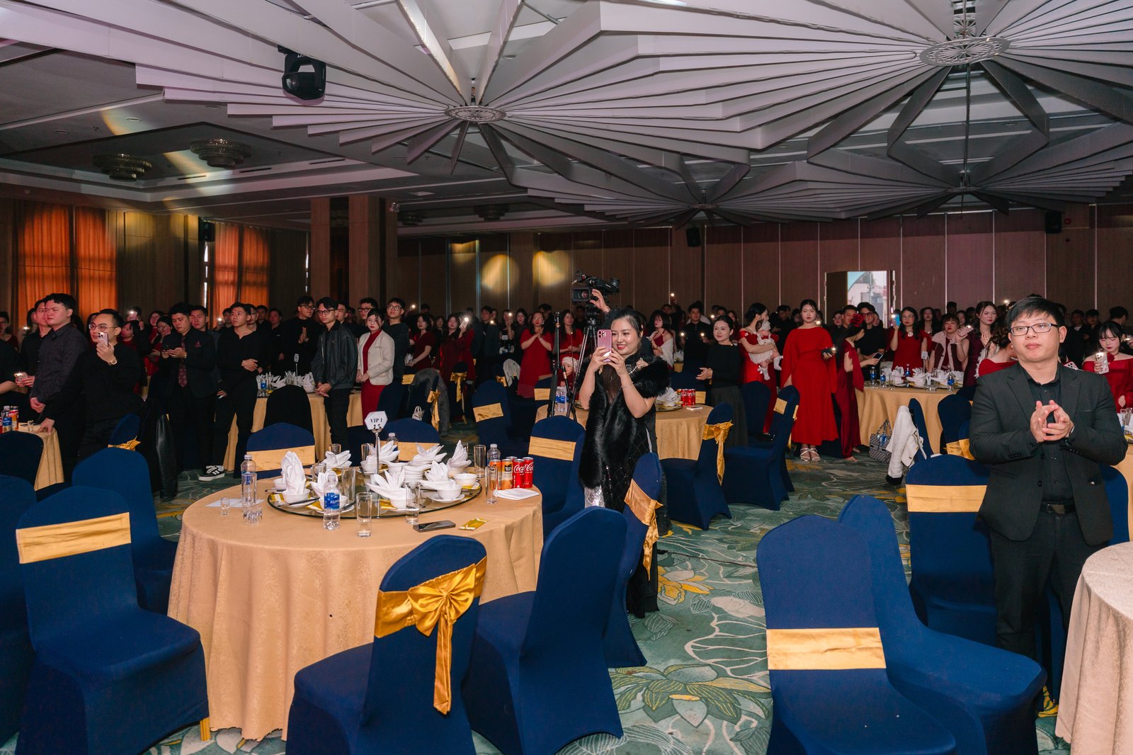 VHOMES — Year End Party — ảnh 5